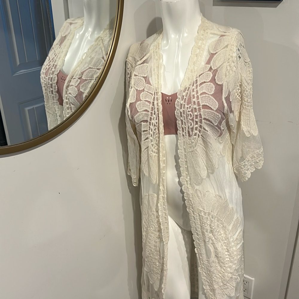 Women’s Floral Cover